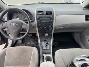 Toyota Corolla 2010 Black