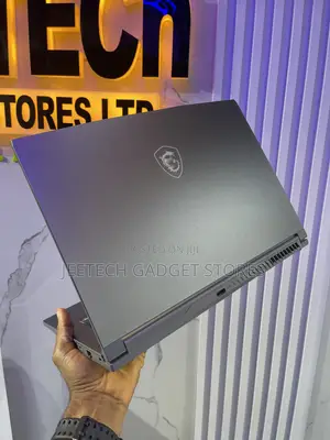 Laptop MSI GF75 Thin 16GB AMD Ryzen 9 SSD 1T