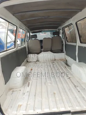 Toyota HiAce 1999 White