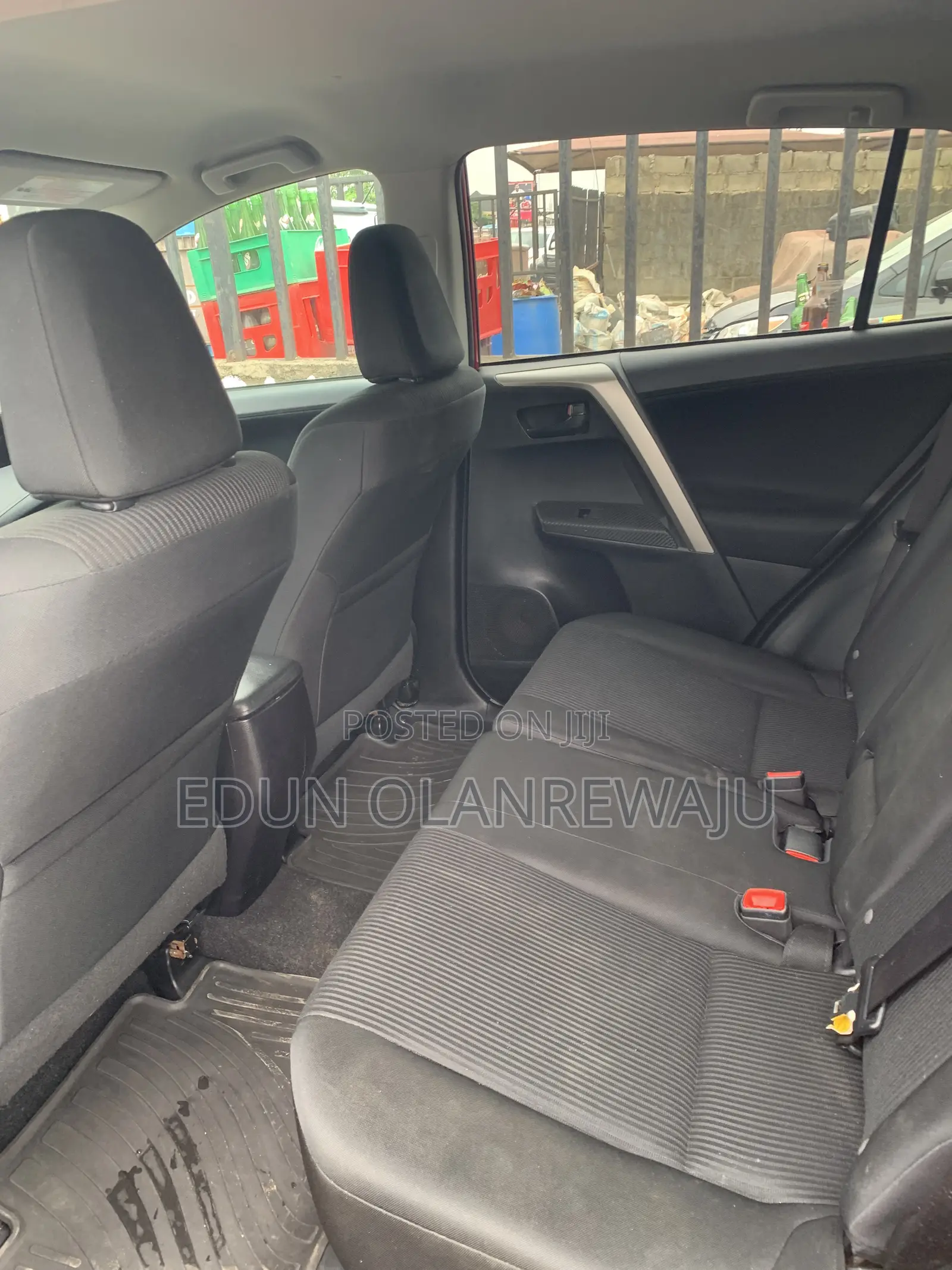 Toyota RAV4 2015 Red