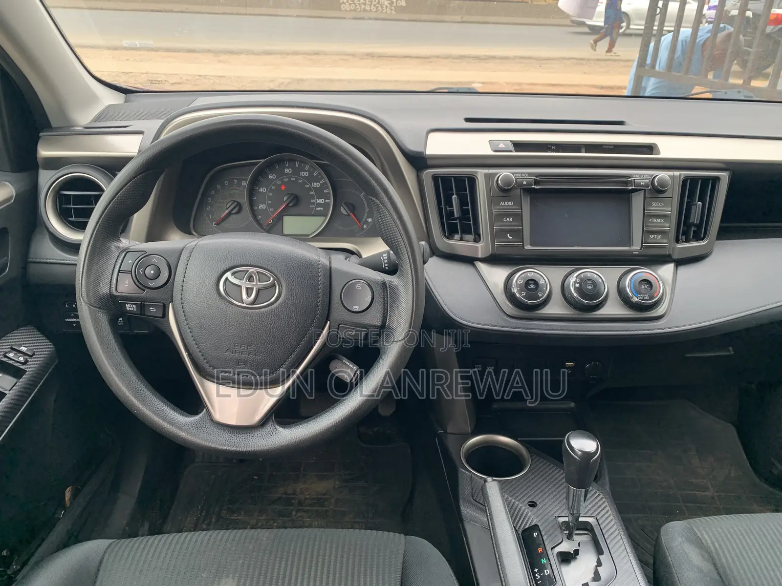 Toyota RAV4 2015 Red