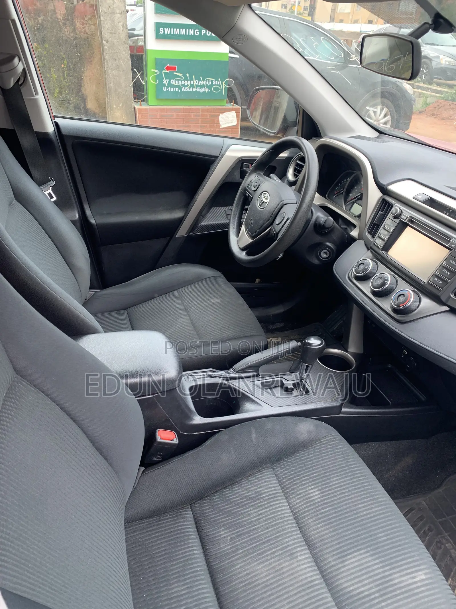 Toyota RAV4 2015 Red