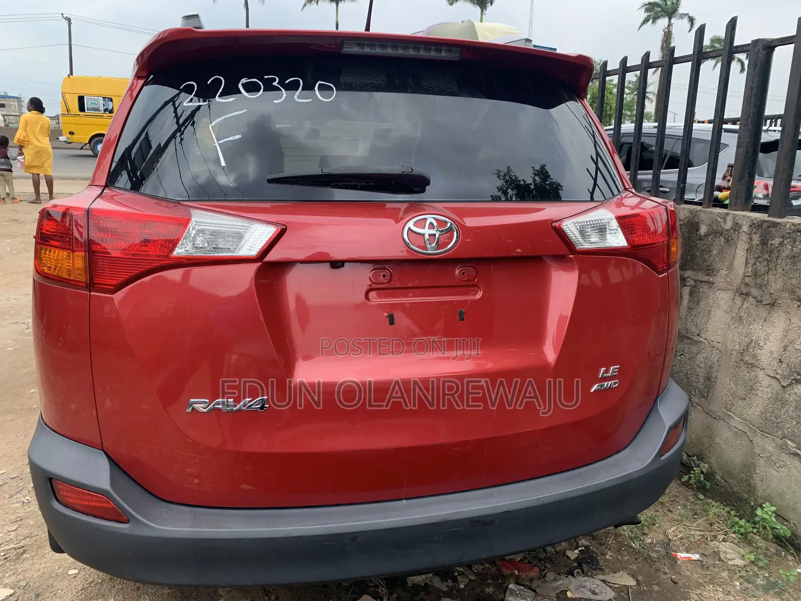 Toyota RAV4 2015 Red