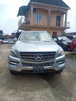 Mercedes-Benz M Class 2014 Blue