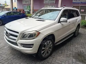Mercedes-Benz GL-Class GL450 4MATIC 4dr SUV AWD (4.7L 8cyl Turbo 7A)