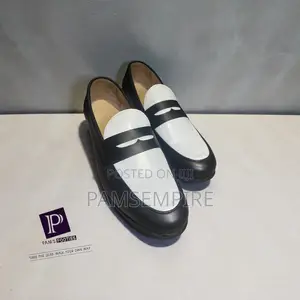 Black and White Themed Loafer