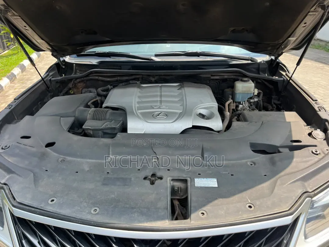 Lexus LX 570 AWD 2018 Black
