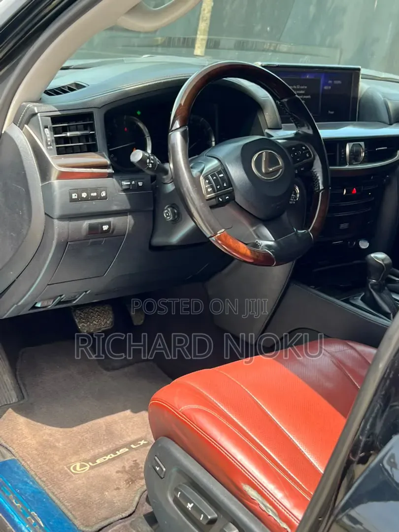 Lexus LX 570 AWD 2018 Black