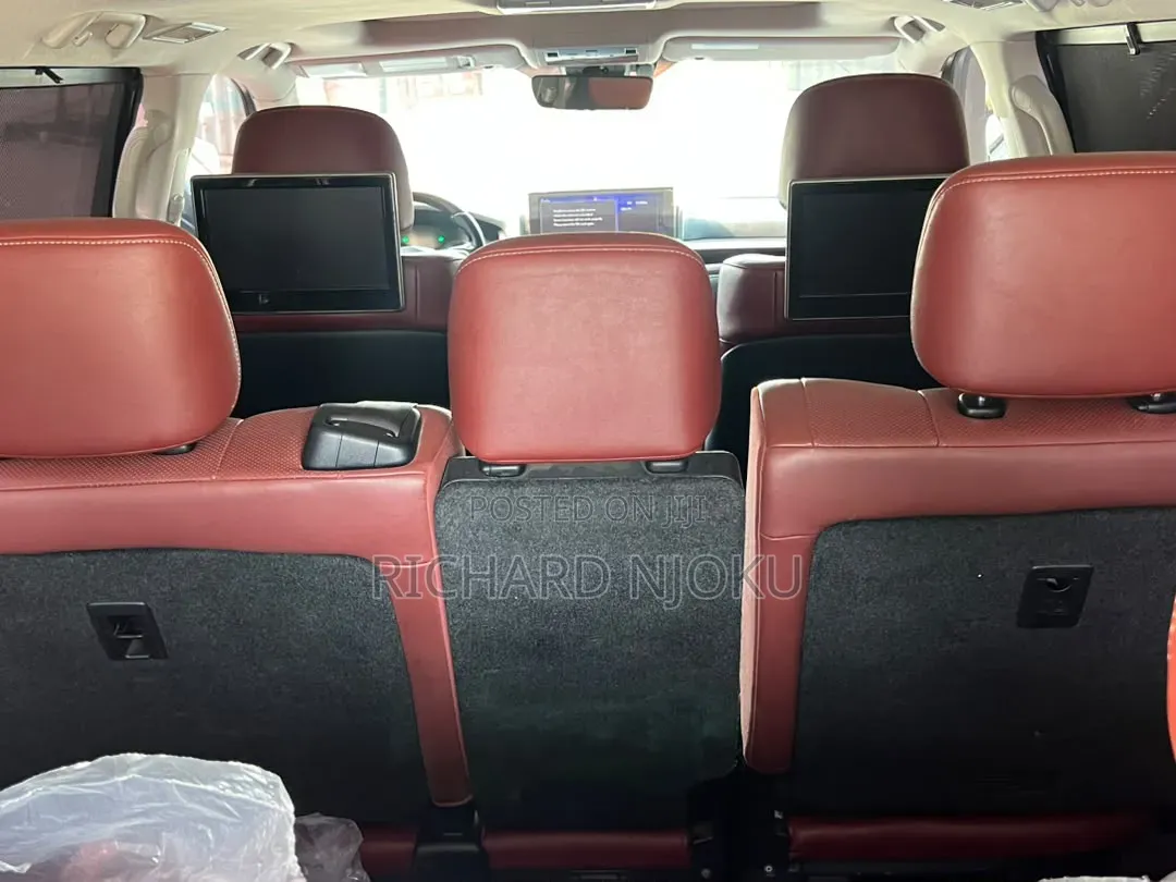 Lexus LX 570 AWD 2018 Black