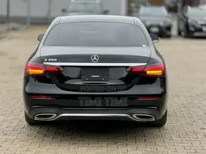 Mercedes-Benz E350 2022 Black
