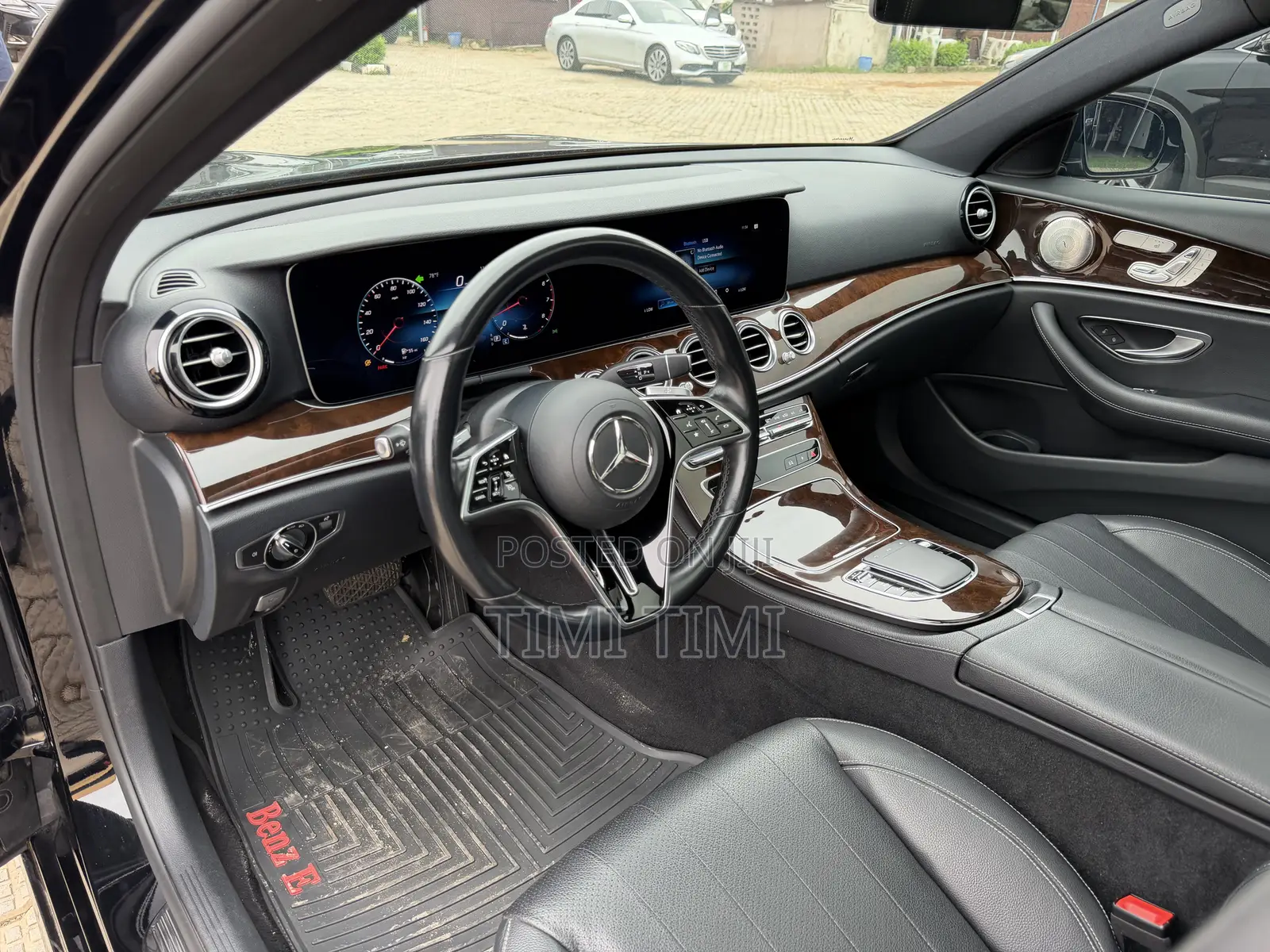 Mercedes-Benz E350 2022 Black