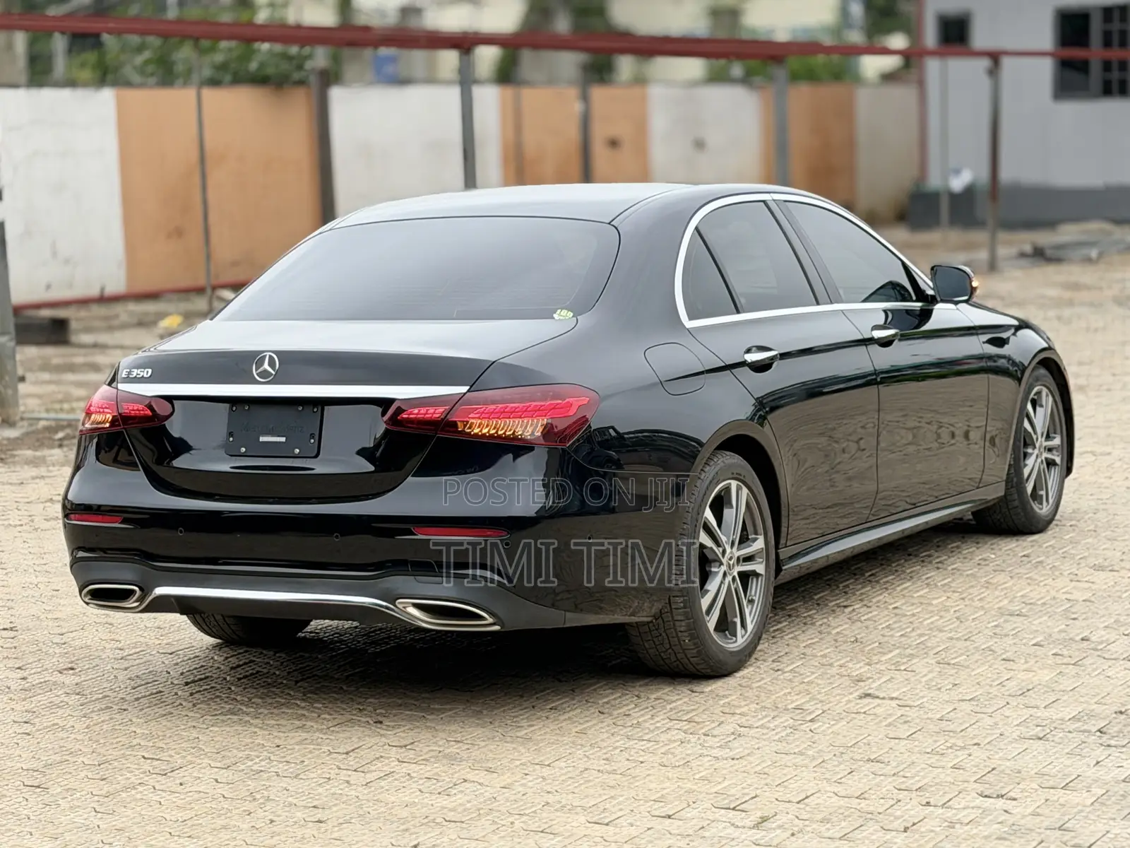 Mercedes-Benz E350 2022 Black