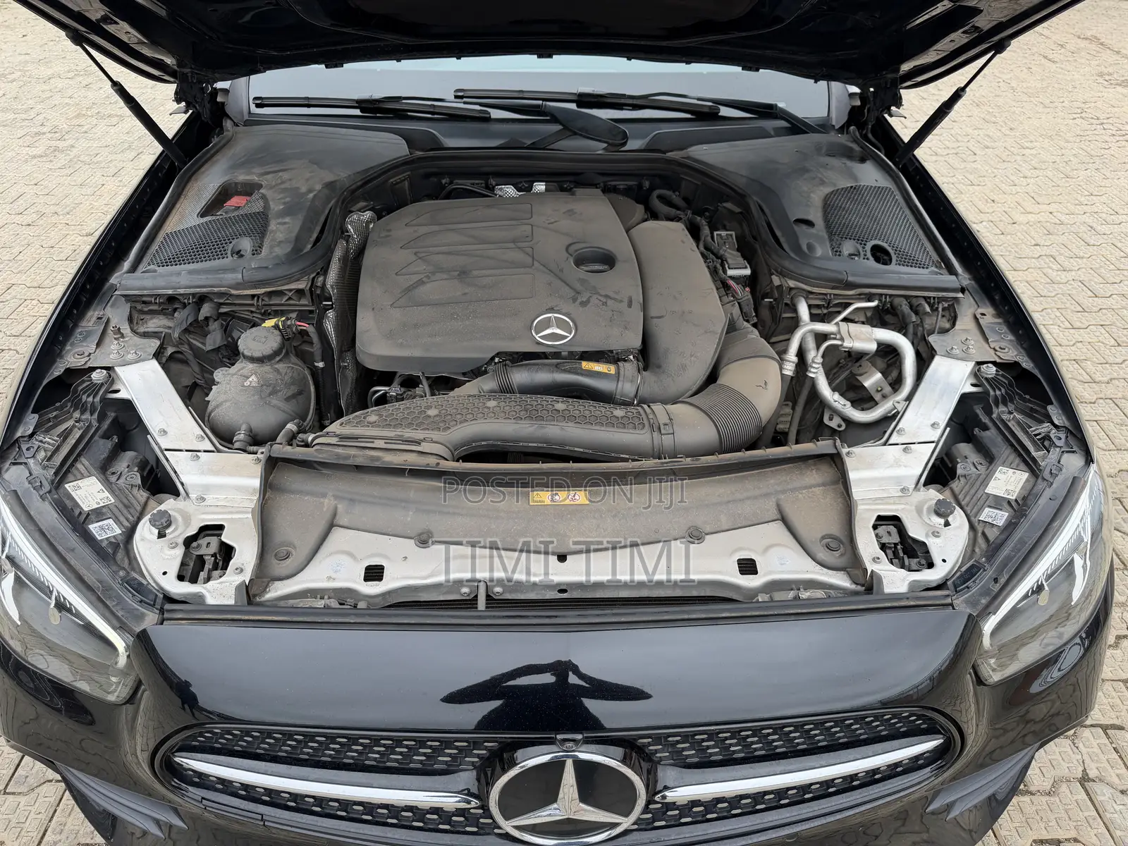 Mercedes-Benz E350 2022 Black
