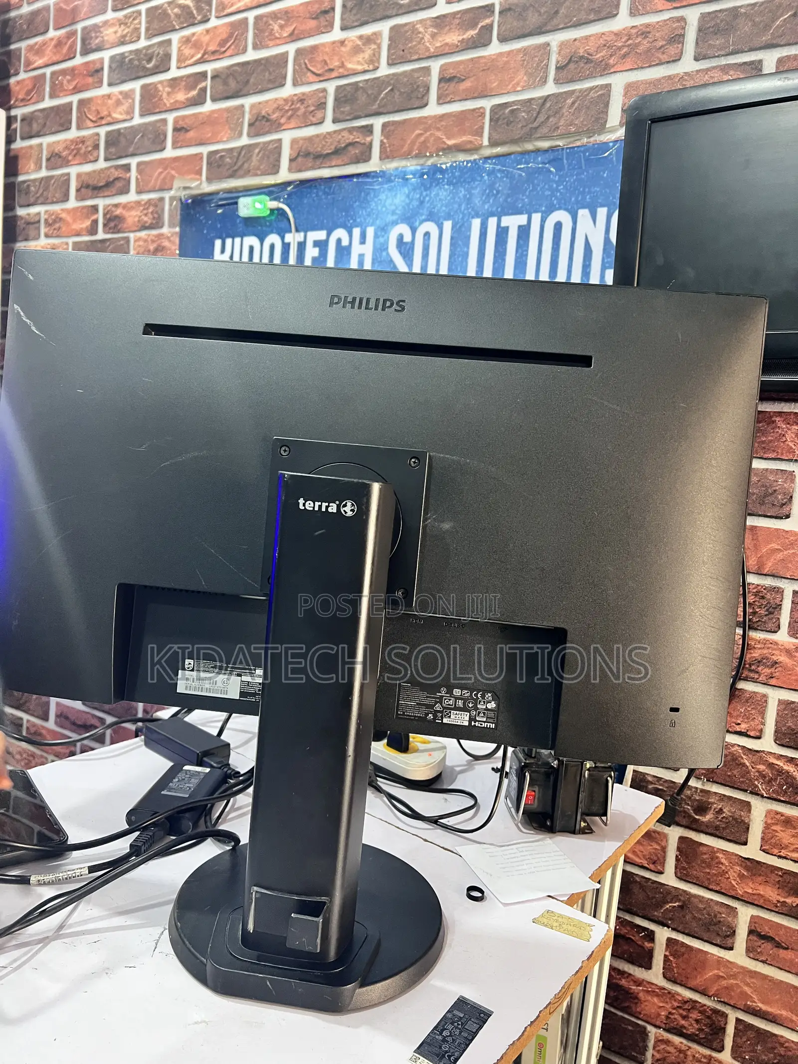 Philips Frameless LCD Monitor