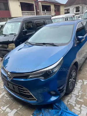 Toyota Corolla 2016 Blue