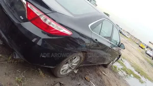 Toyota Camry 2017 Black