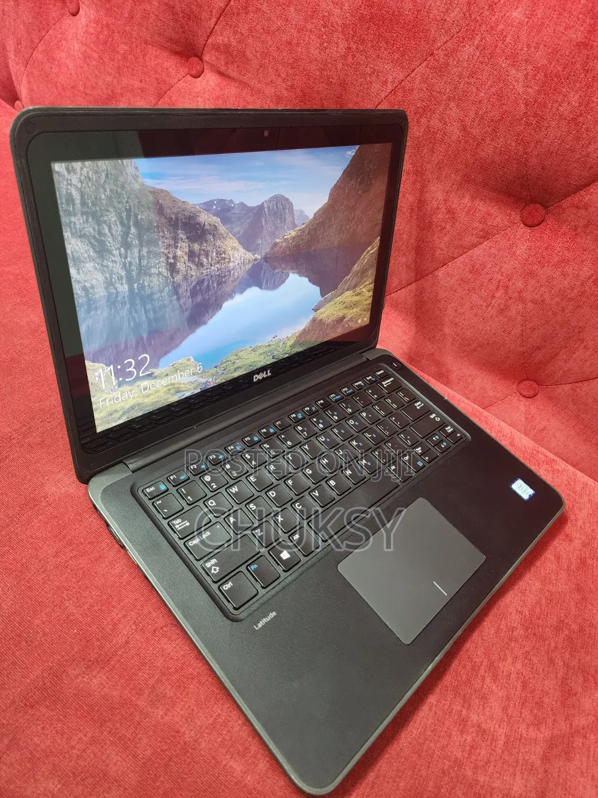 Laptop Dell Latitude 3380 8GB Intel Core i3 SSD 256GB