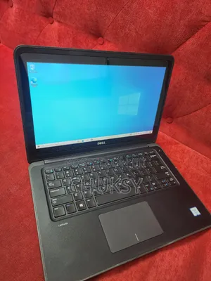 Laptop Dell Latitude 3380 8GB Intel Core i3 SSD 256GB