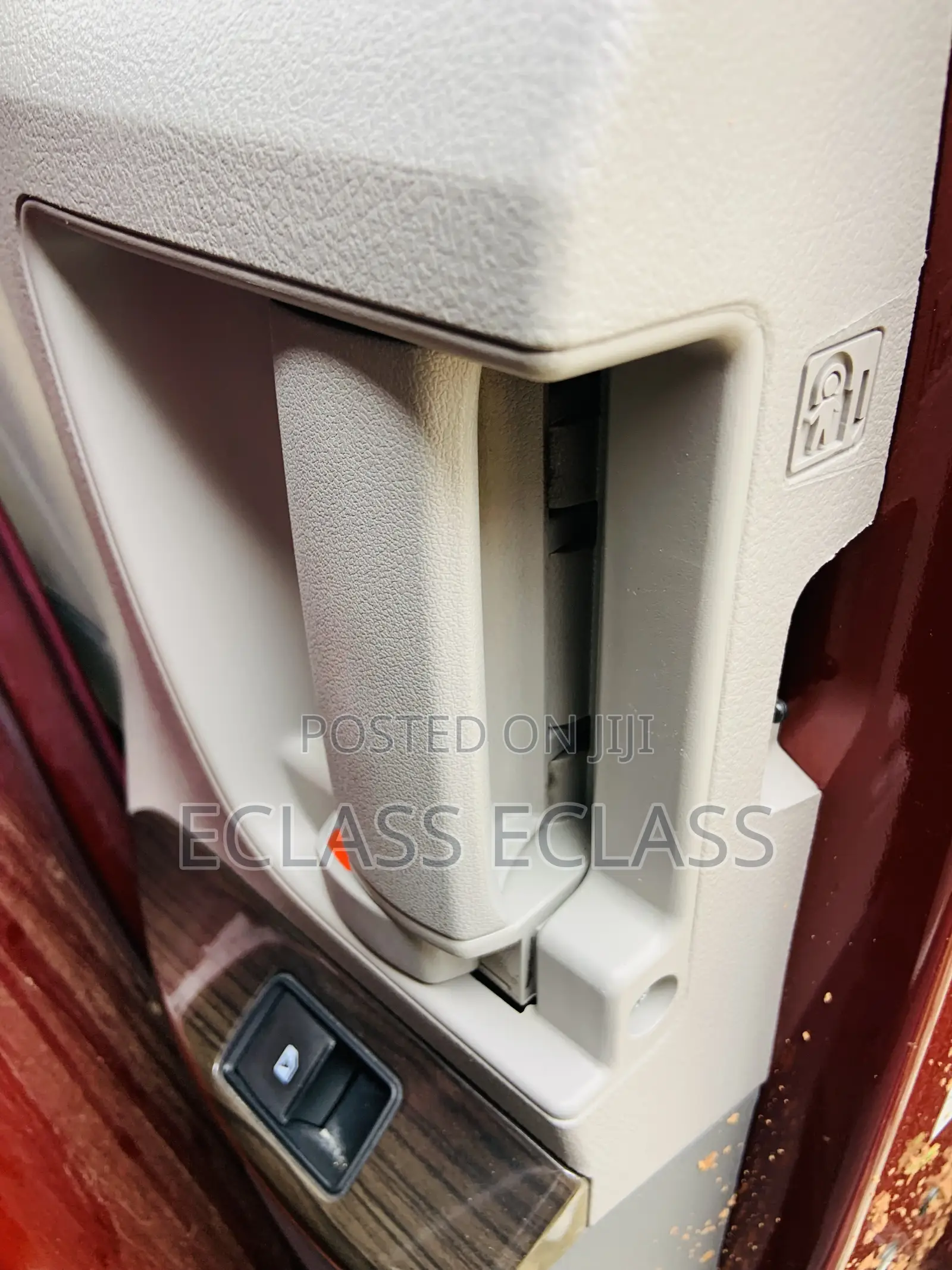 Toyota Sienna 2016 Red