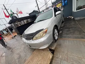 Toyota Camry 2004 Silver