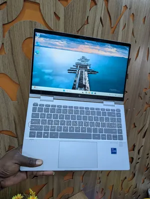 Laptop HP Envy 14 16GB Intel Core i7 SSD 1T
