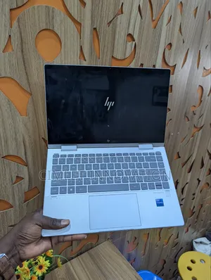 Laptop HP Envy 14 16GB Intel Core i7 SSD 1T
