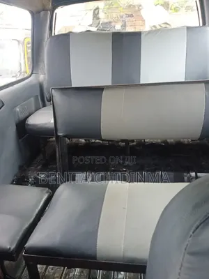 Suzuki APV Minibus 2020 Blue