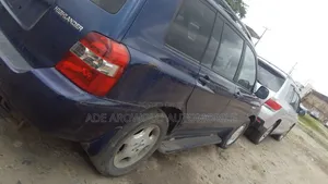 Toyota Highlander 2005 Blue