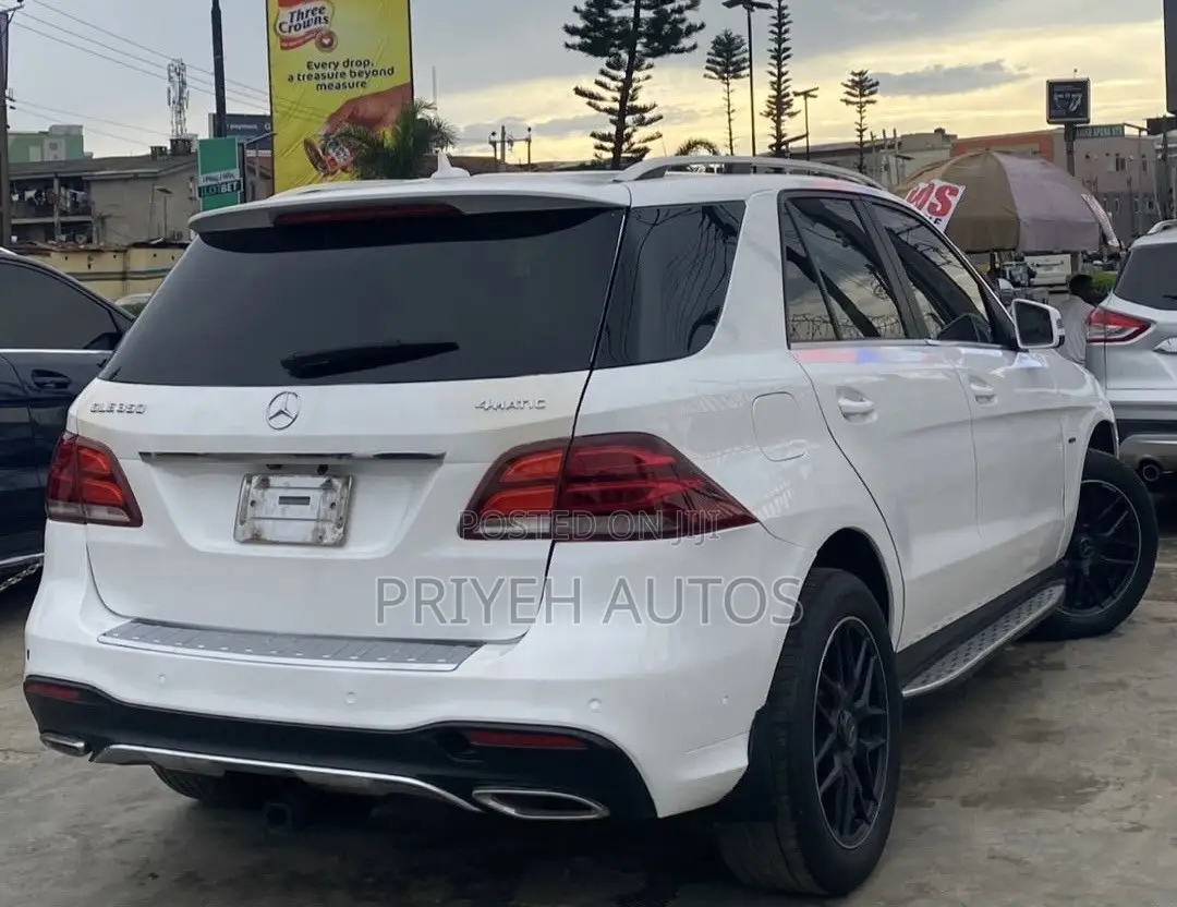 Mercedes-Benz M Class ML 350 4Matic 2012 White