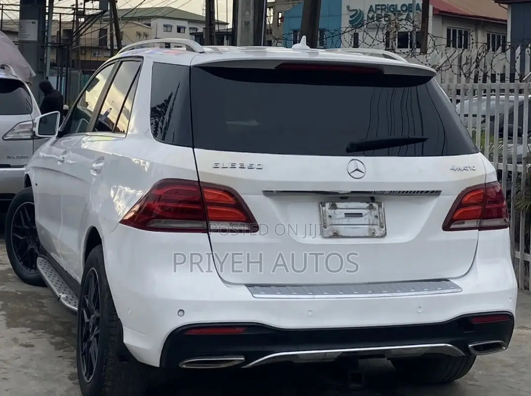 Mercedes-Benz M Class ML 350 4Matic 2012 White