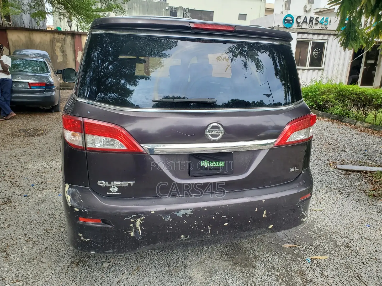 Nissan Quest 2011 Burgandy