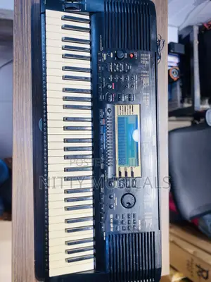 PSR-730 Yamaha Keyboard