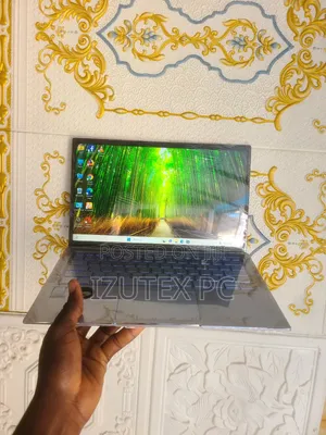 Laptop Asus ZenBook UX430UA 8GB Intel Core i5 SSD 256GB