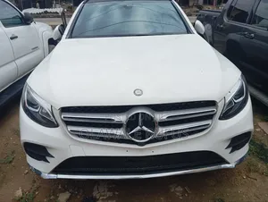 Mercedes-Benz GLC-Class 2019 White