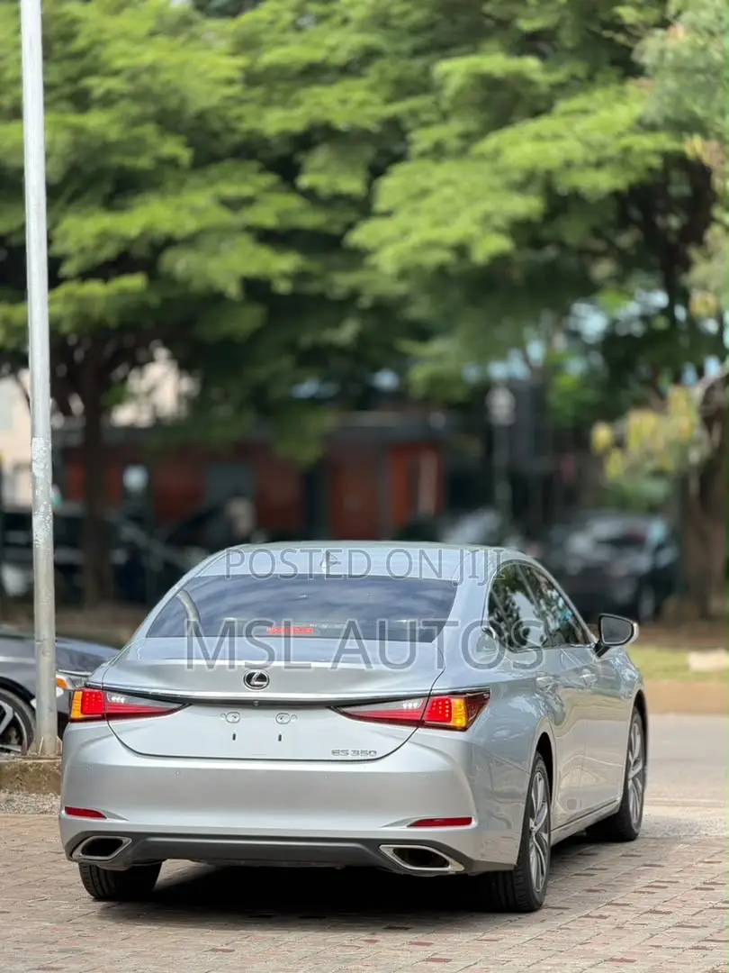 Lexus ES 350 FWD 2019 Silver