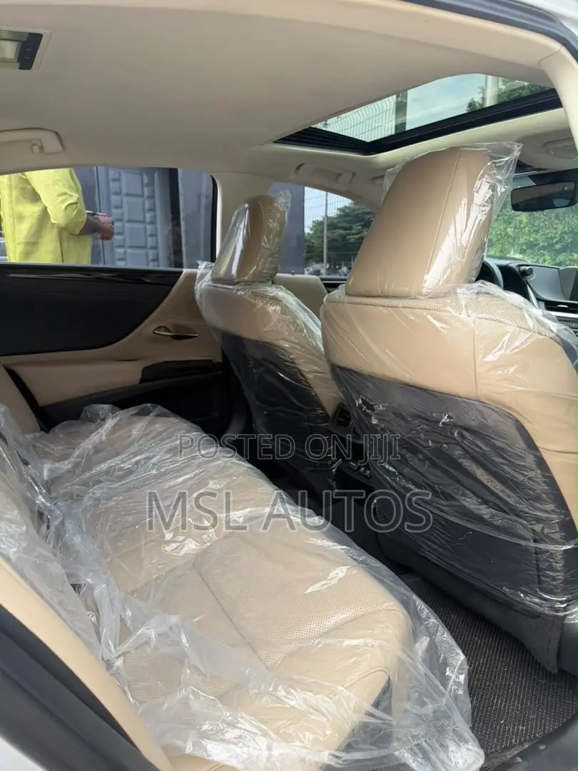 Lexus ES 350 FWD 2019 Silver