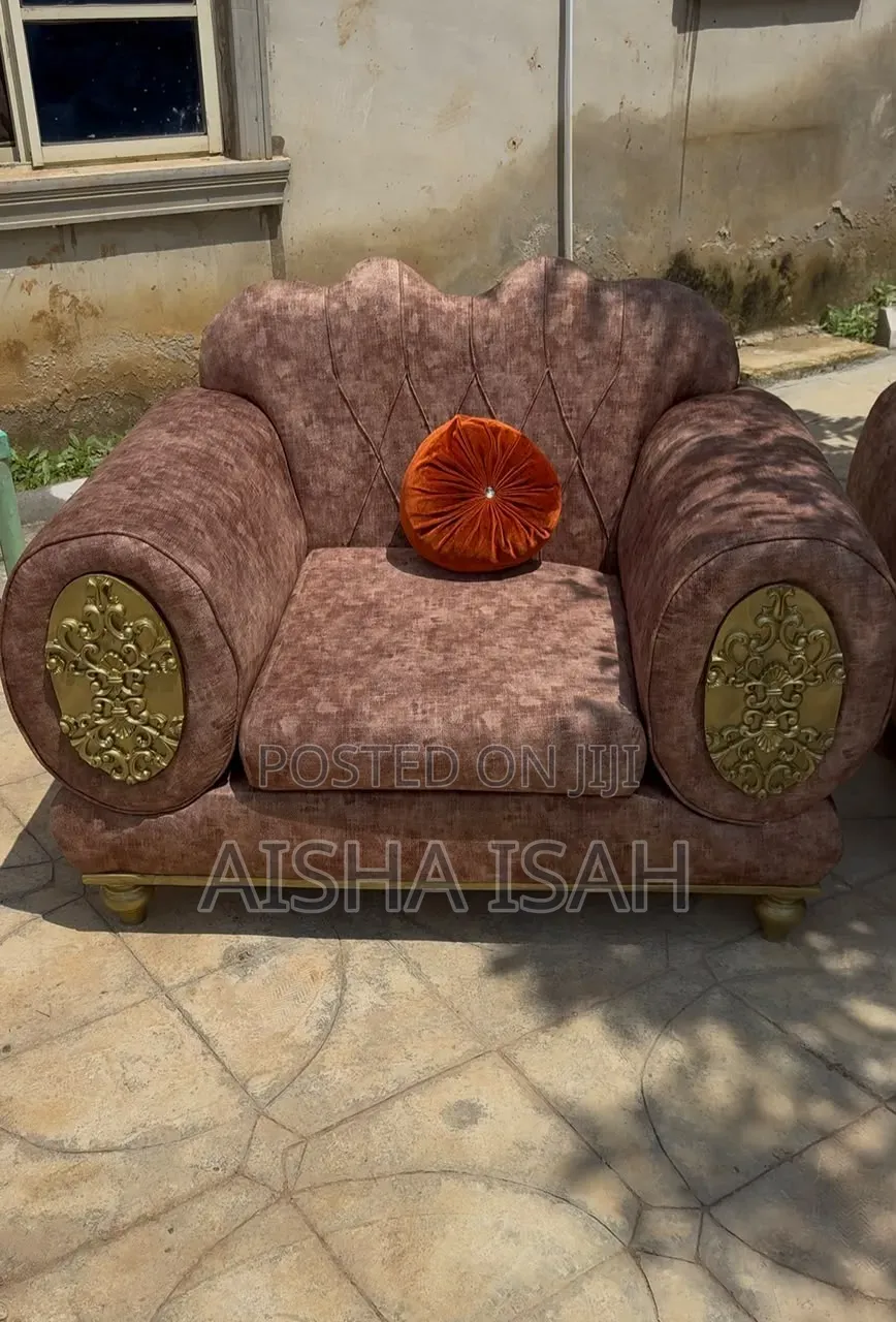 7seaters Sofa Set 3,2,1,1