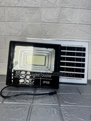200 Watts Solar Flood Light
