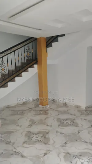 2bdrm Duplex in Karu for rent
