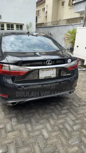 Lexus ES 2018 Black