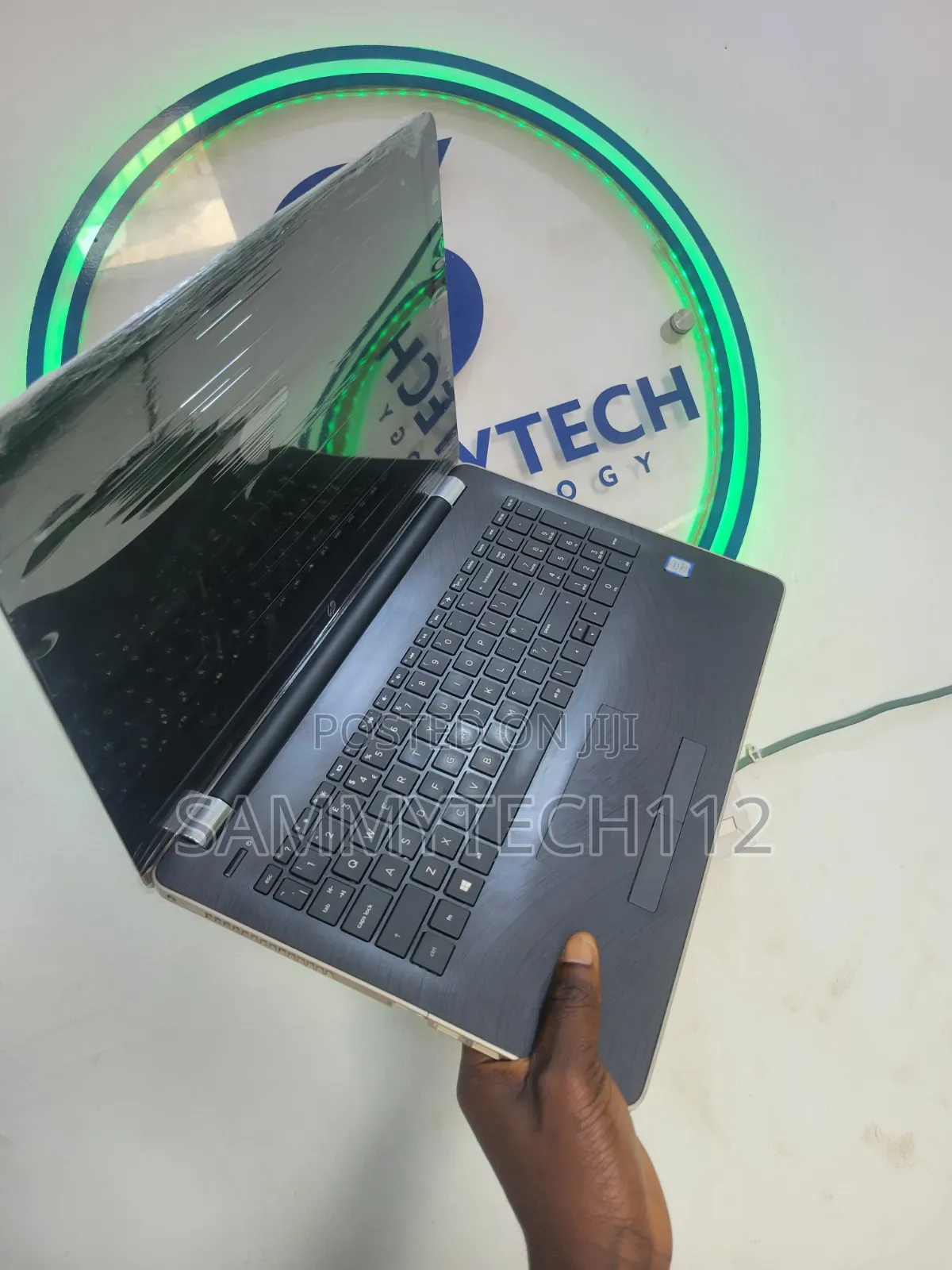 Laptop HP 250 G6 4GB Intel Core i3 SSD 128GB