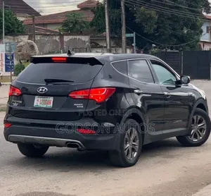 Hyundai Santa Fe 2013 Black