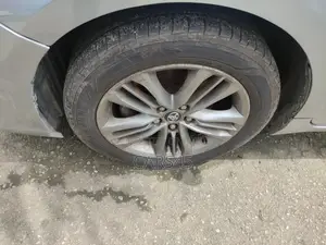 Toyota Camry 2017 Silver