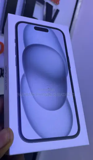 New Apple iPhone 15 128 GB Black
