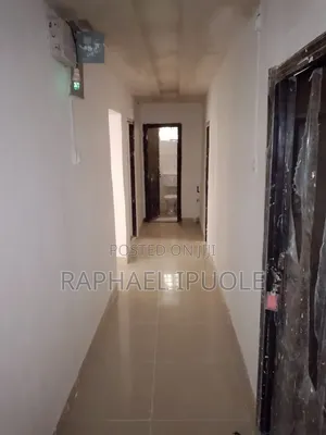 3bdrm Block of Flats in Oregun for rent