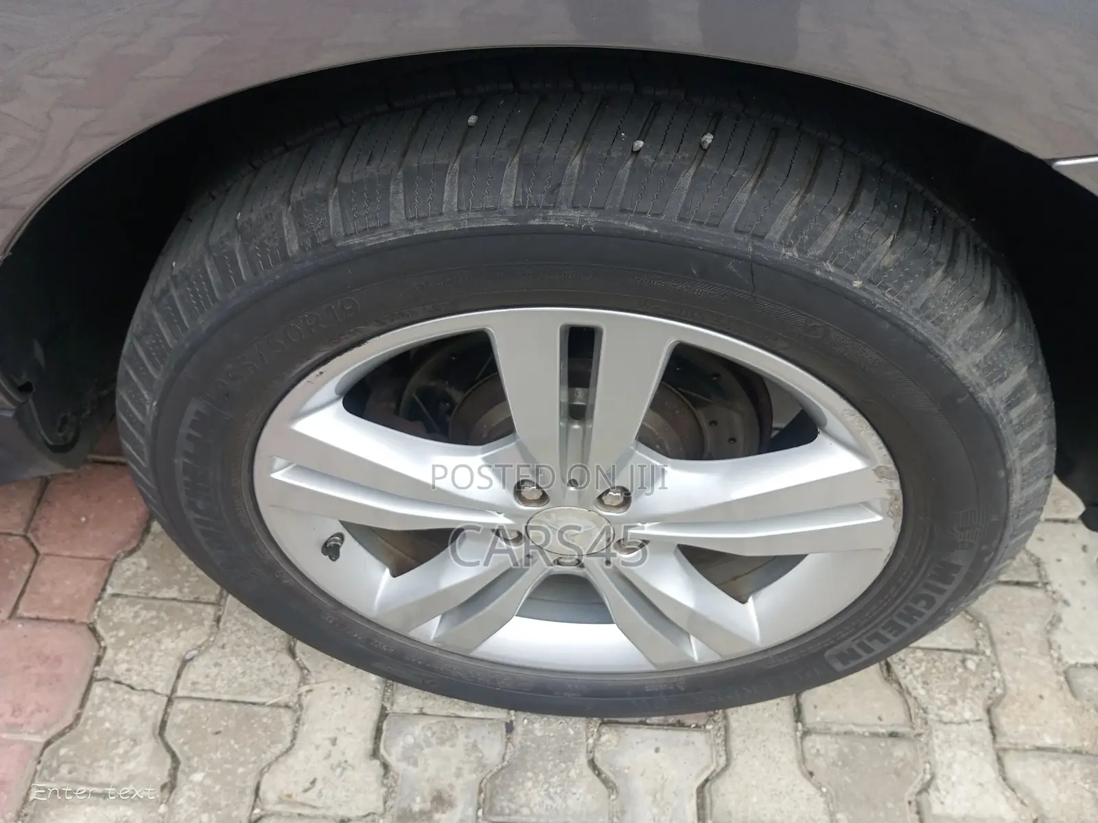 Mercedes-Benz M Class 2012 Silver