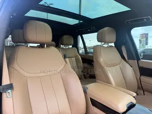 Land Rover Range Rover P400 SE LWB 7 Seat 2025 Green