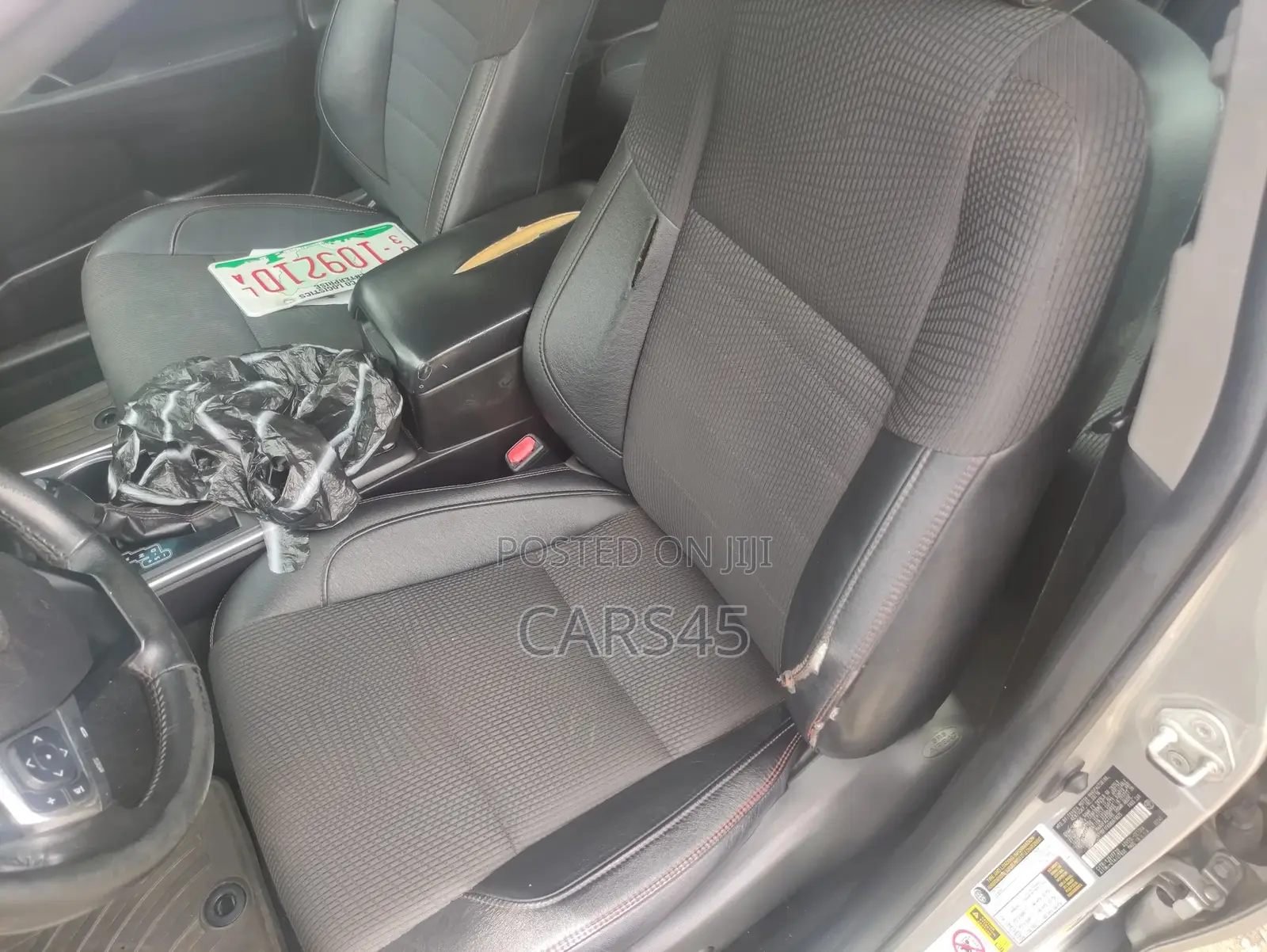 Toyota Camry 2017 Silver