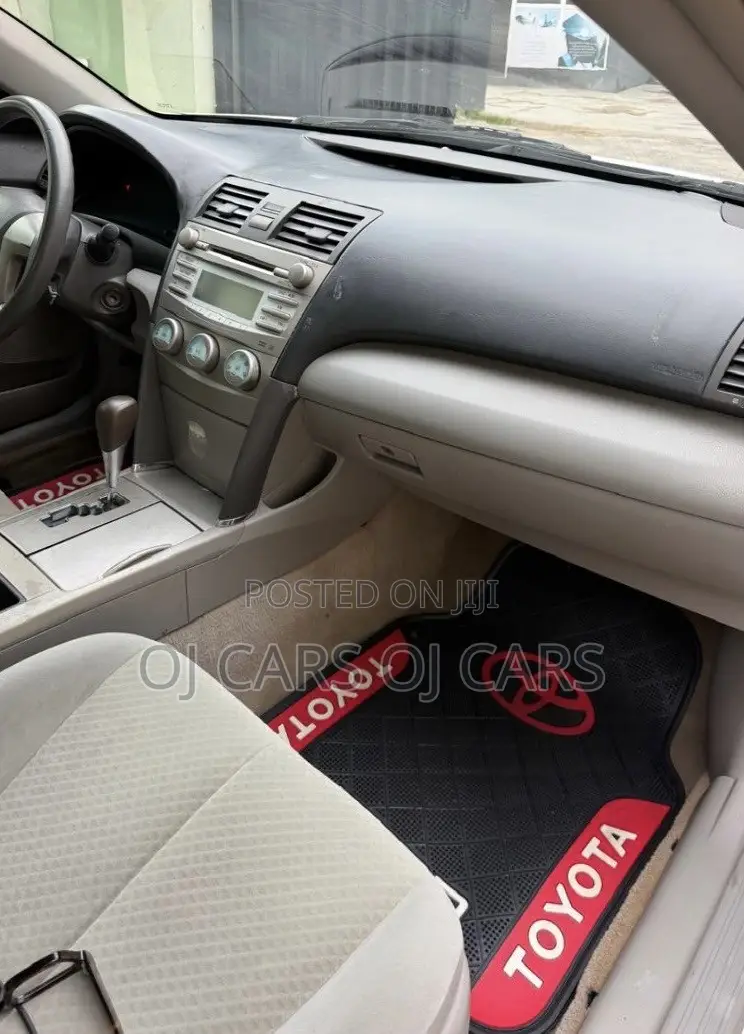 Toyota Camry 2008 White