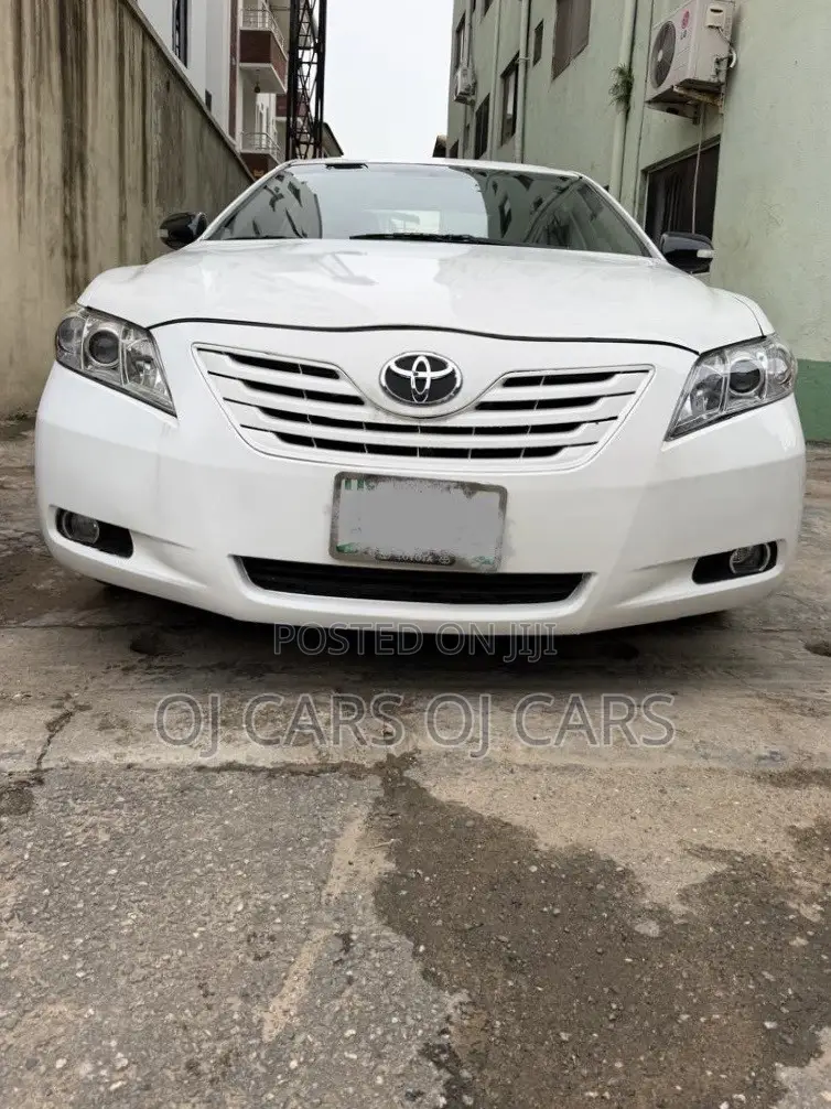 Toyota Camry 2008 White